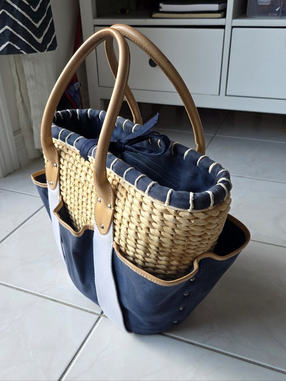 Lauren Ralph Lauren Straw Basket Tote Navy Canvas Leather Trim Coastal Beach Bag - Picture 4 of 14